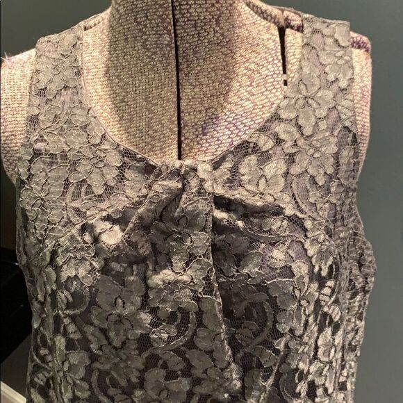 Outback Red gray lace overlay tank, medium - Picture 1 of 6